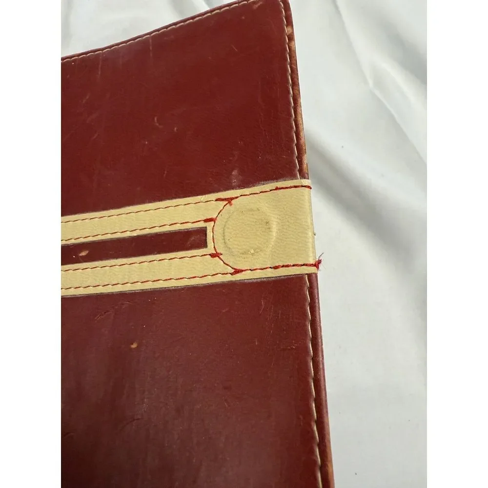 Holy BIBLE Todays TNIV Burgandy Ivory‎ LEATHER 2005 Zondervan Magnetic Closure